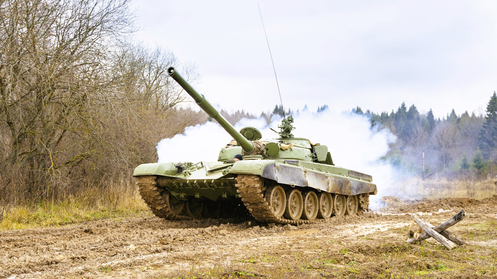 Танк Т-72 на танковом полигоне