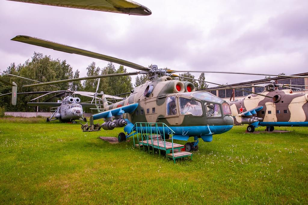 Вертолет в Центральном Музее ВВС РФ на вертолетной прогулке от экскурсионного бюро "Captour"