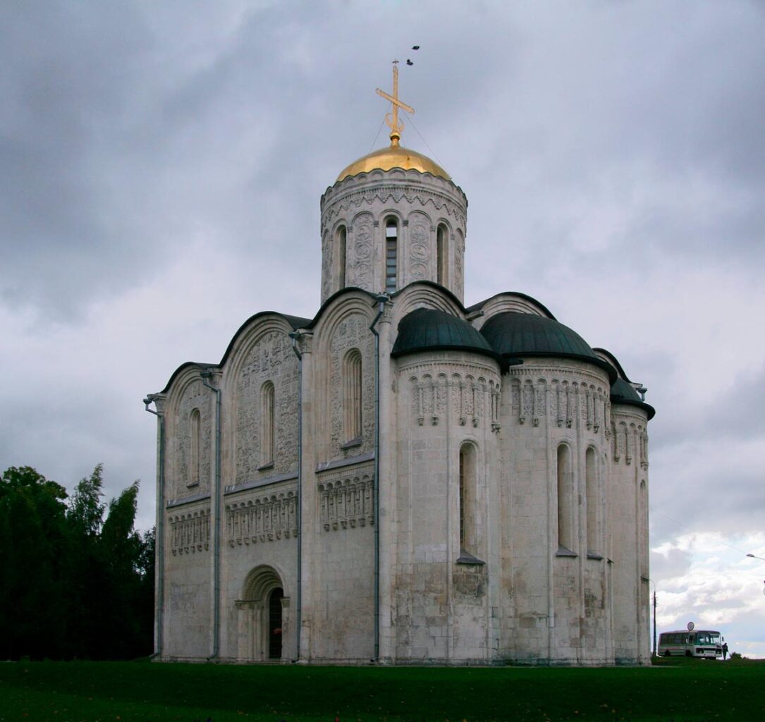 Дмитриевский собор во Владимире