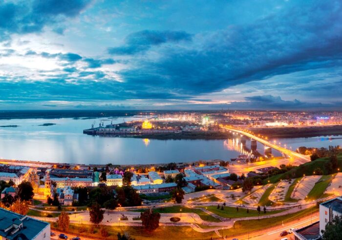 Панорама Нижнего Новгорода с высоты из вертолёта от компании "Captour