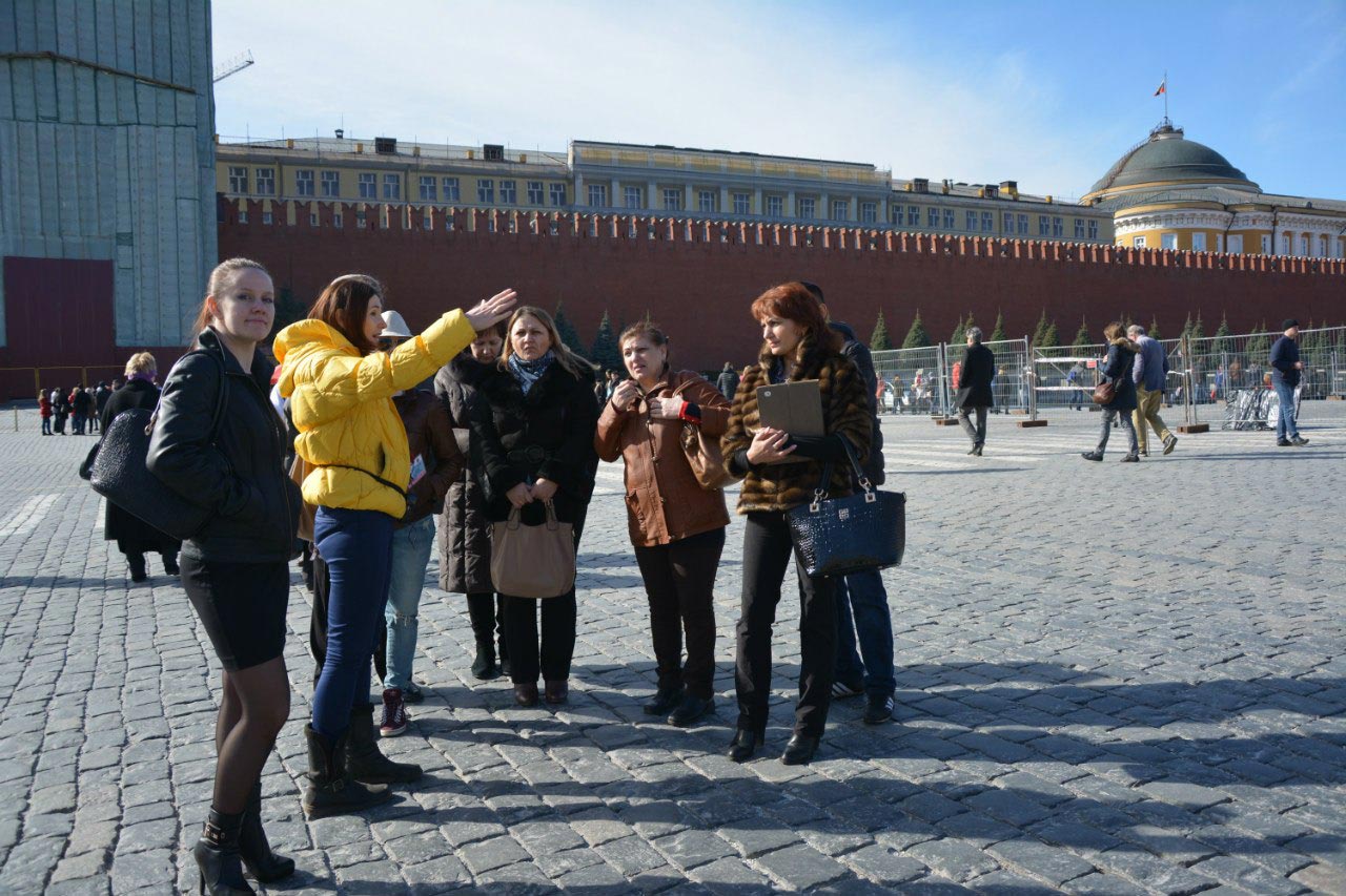 Сотрудники Глобус Гурмэ на экскурсии на Красной площади